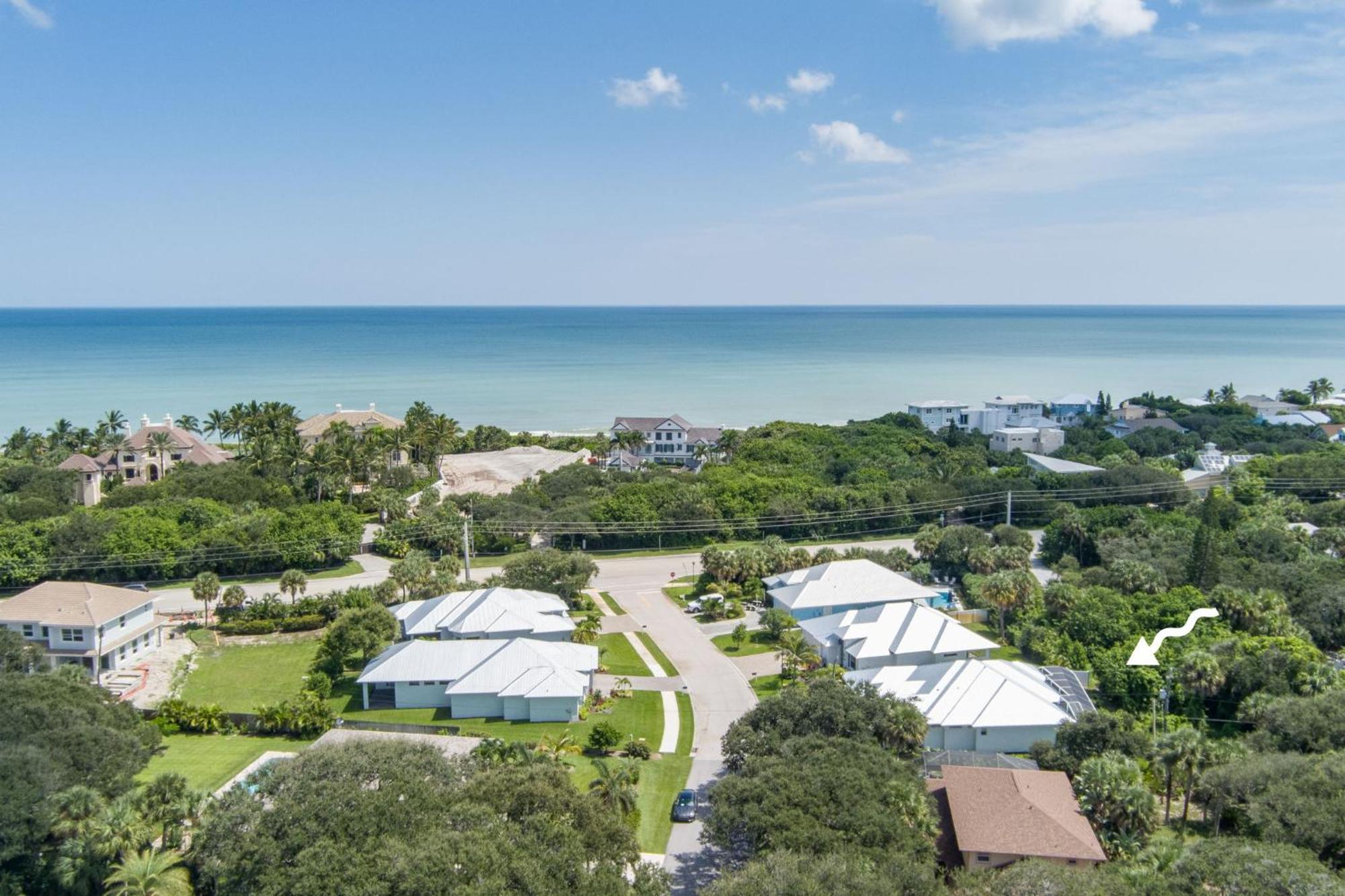 Beachside Bliss 3br, Heated Pool, Sleeps 10!