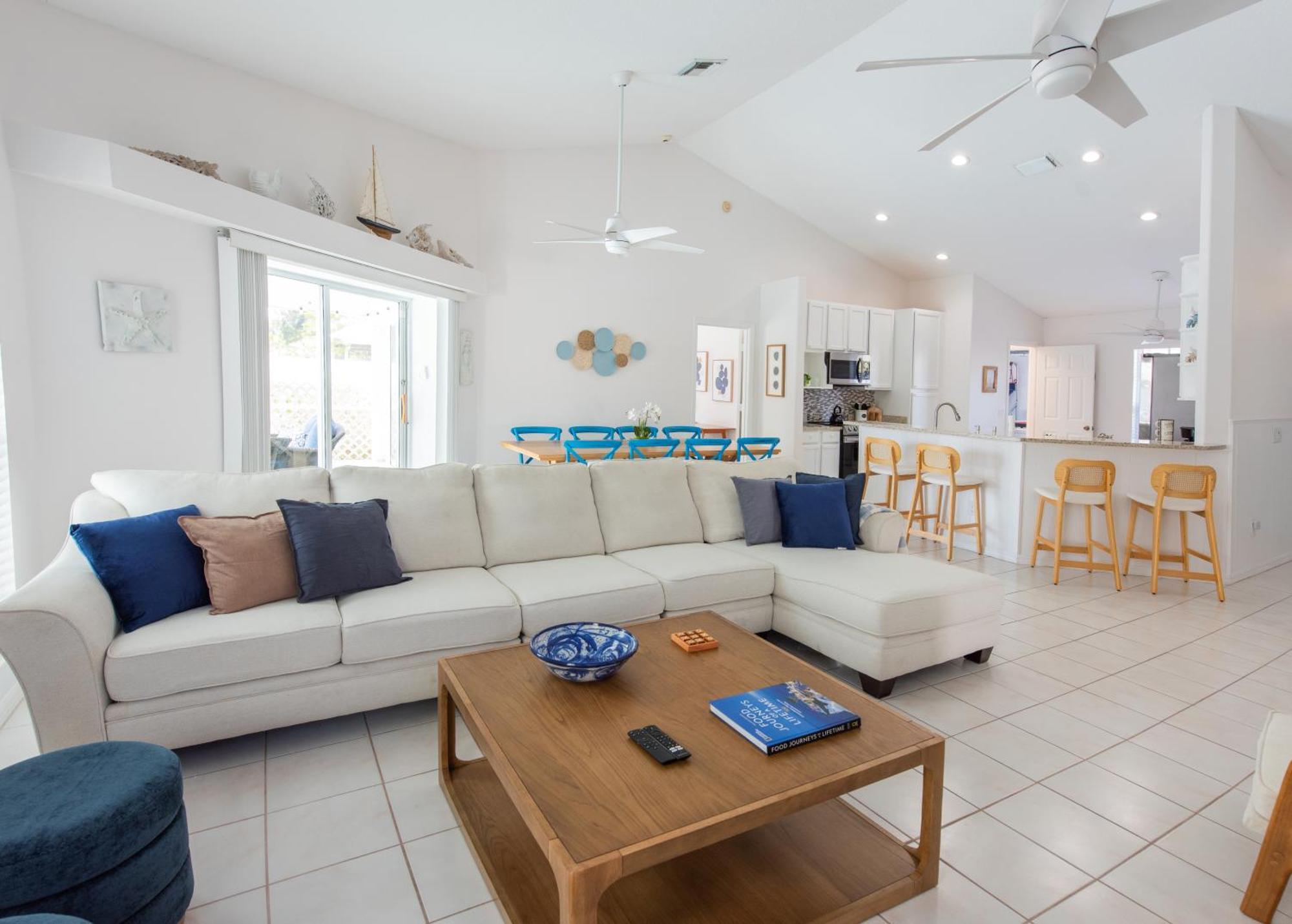 Holiday home Blue Breeze Retreat