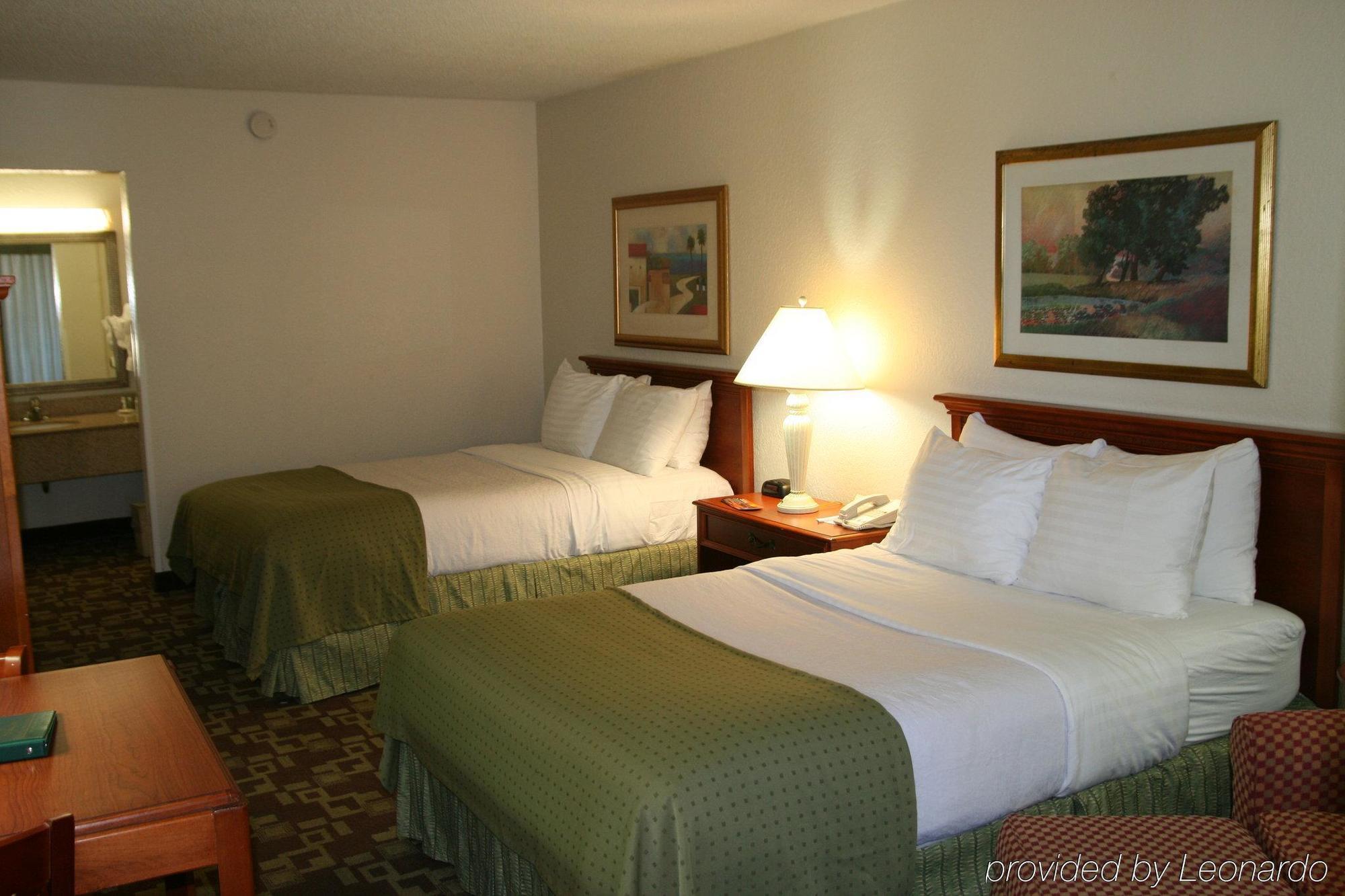Ocean Breeze 3*