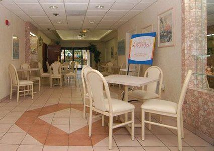 Hotel Econo Vero