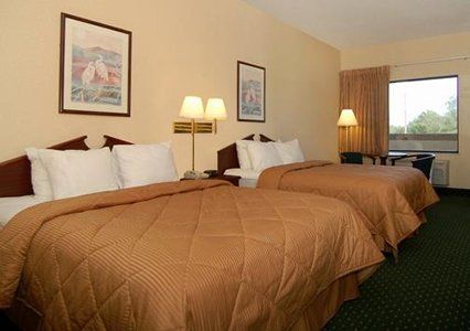 Econo Vero Hotel 2*