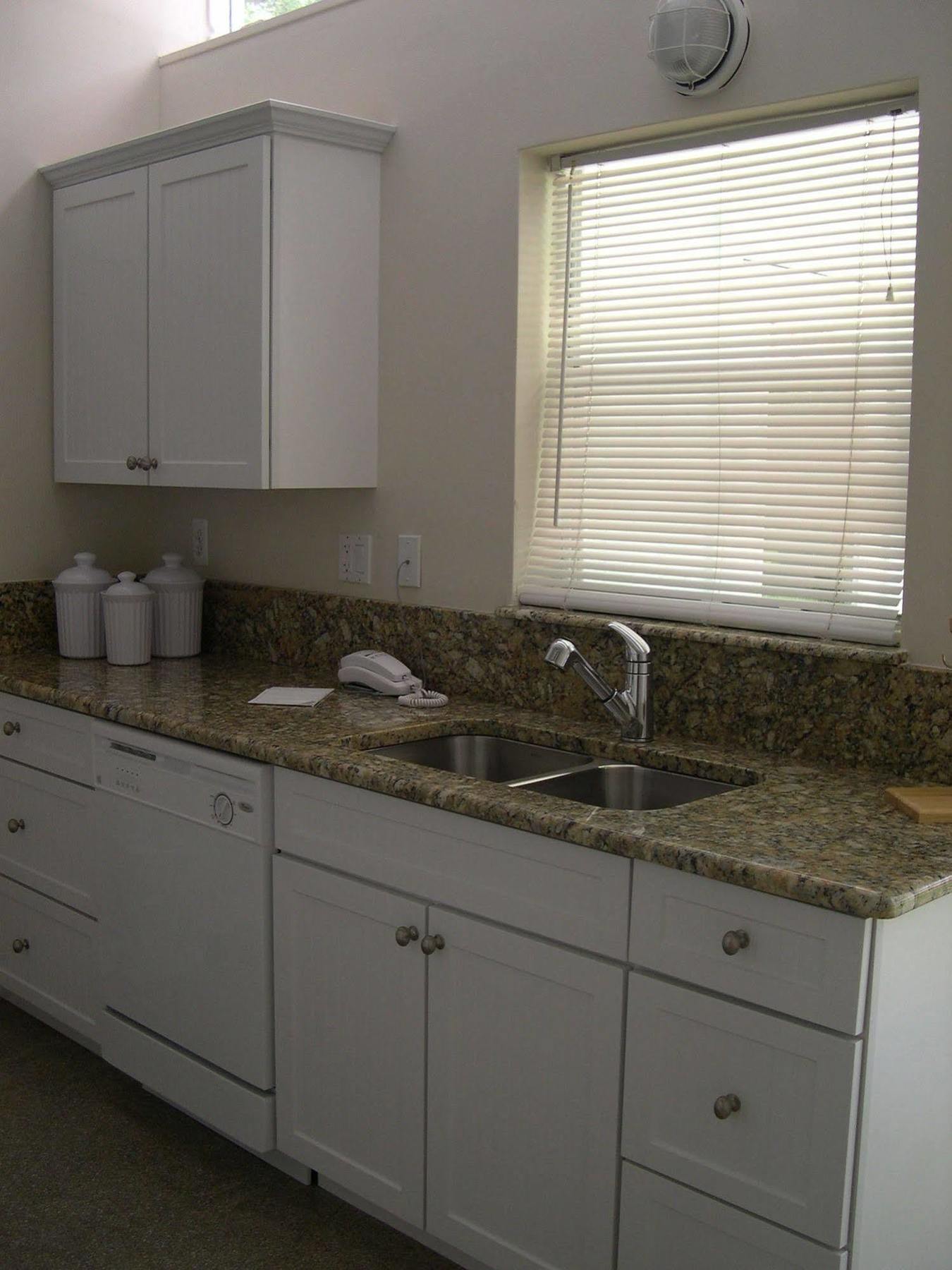 Orchid Island Cottages Apartment