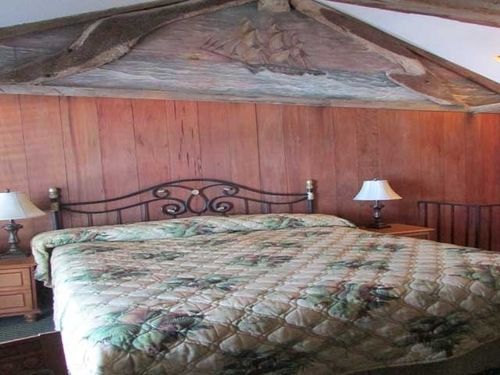 Hotel Driftwood