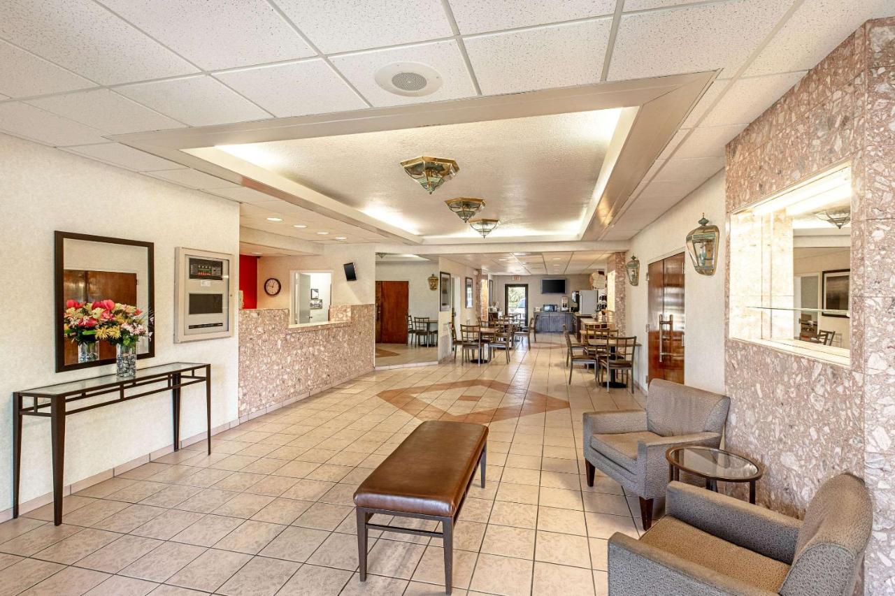 Econo Vero - Downtown Lodge