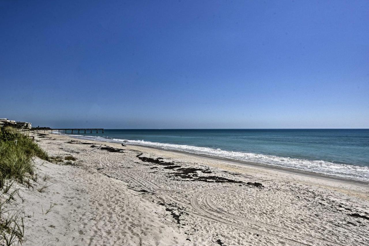 Waterfront Vero With Ocean-view Balcony Apartment