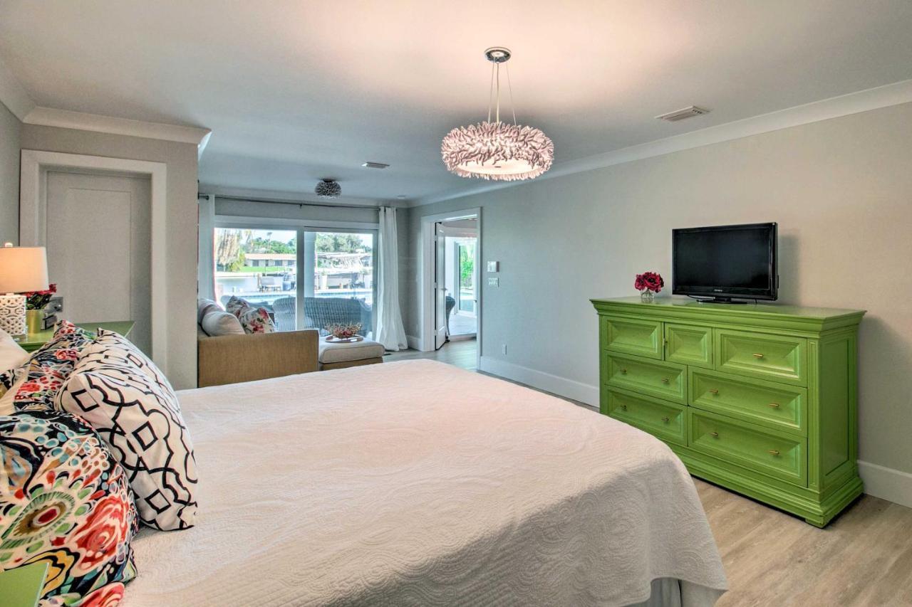 Lavish Vero Escape With Pool, Patio And Dock! *