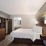 Hometowne Studios By Red Roof Vero Beach - I-95
