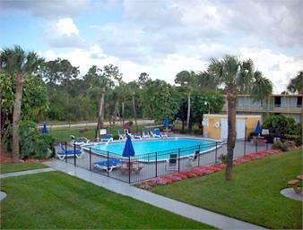Hometowne By Red Roof Vero - I-95 Hotel Vero Beach