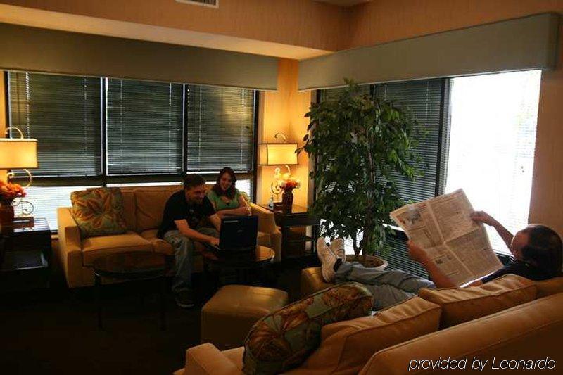 Hampton Vero Outlets Hotel 5*