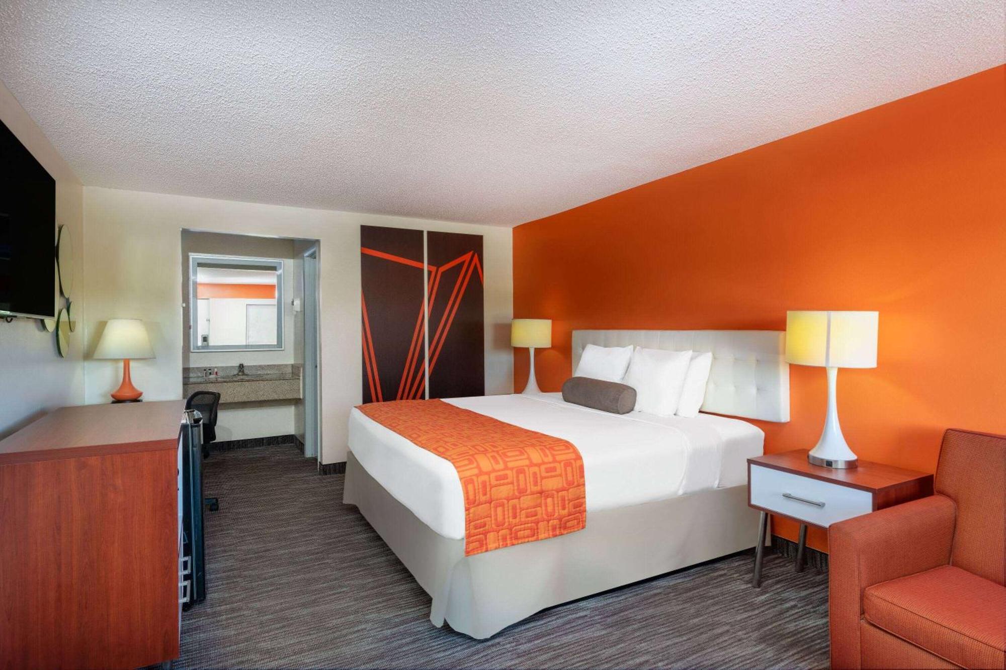 Howard Johnson By Wyndham Vero Beach/i-95 Hotel Vero Beach