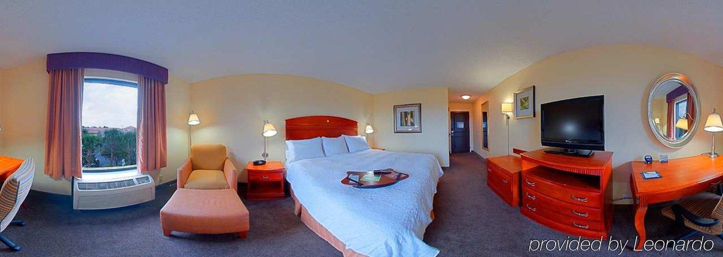 Hampton Vero Outlets Hotel