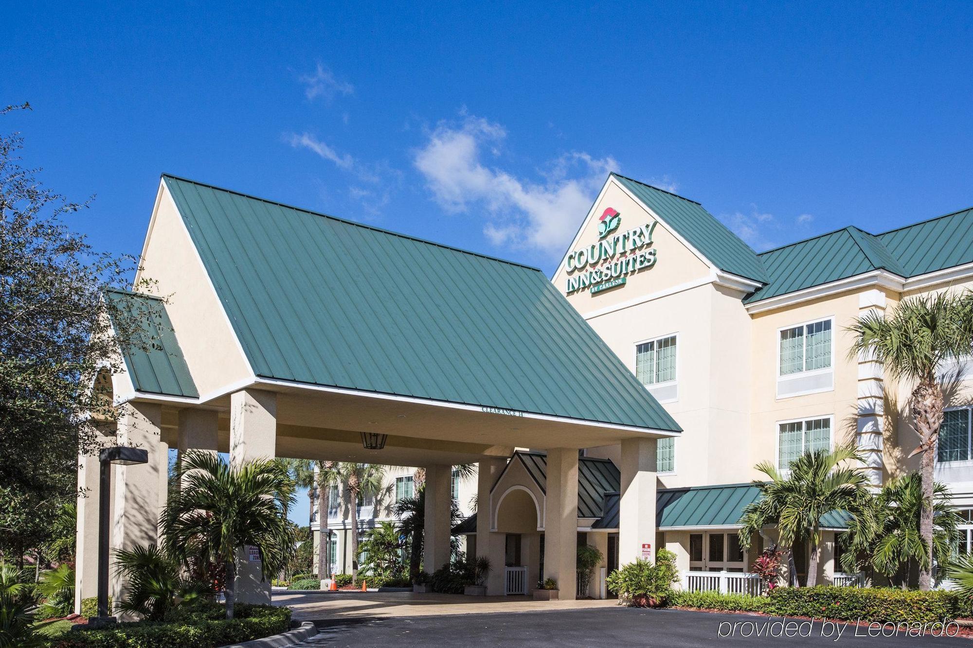 Hotel Surestay Plus By Best Western Vero Beach