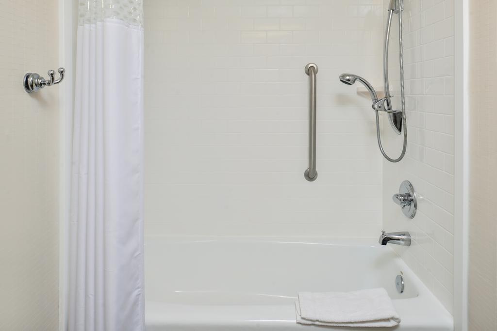 Hotel Surestay Plus By Best Western