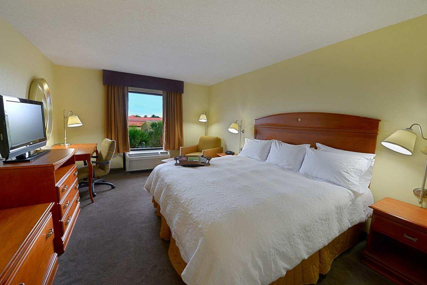 Hampton Vero Outlets Hotel 5*