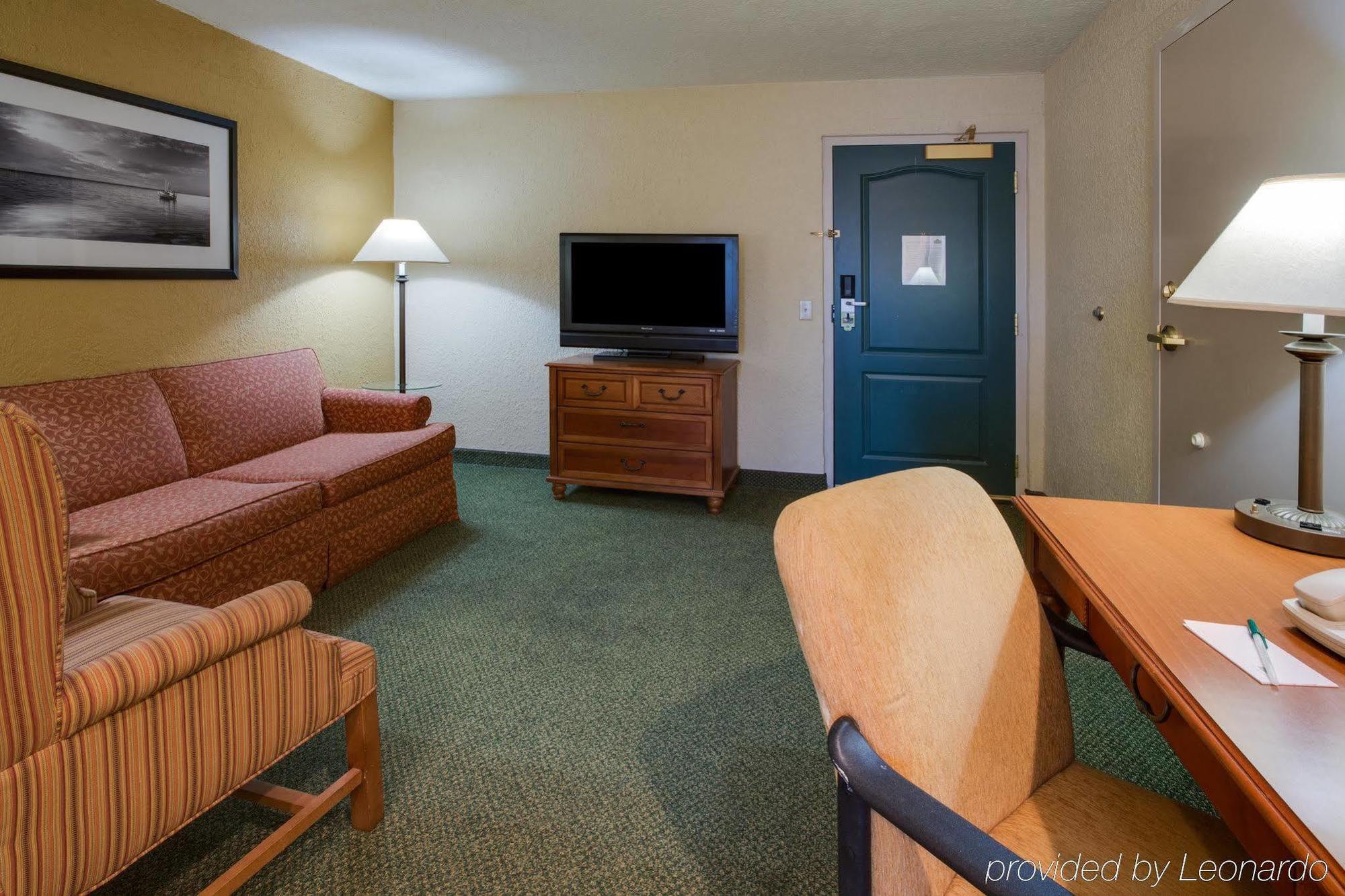 Surestay Plus By Best Western 3*